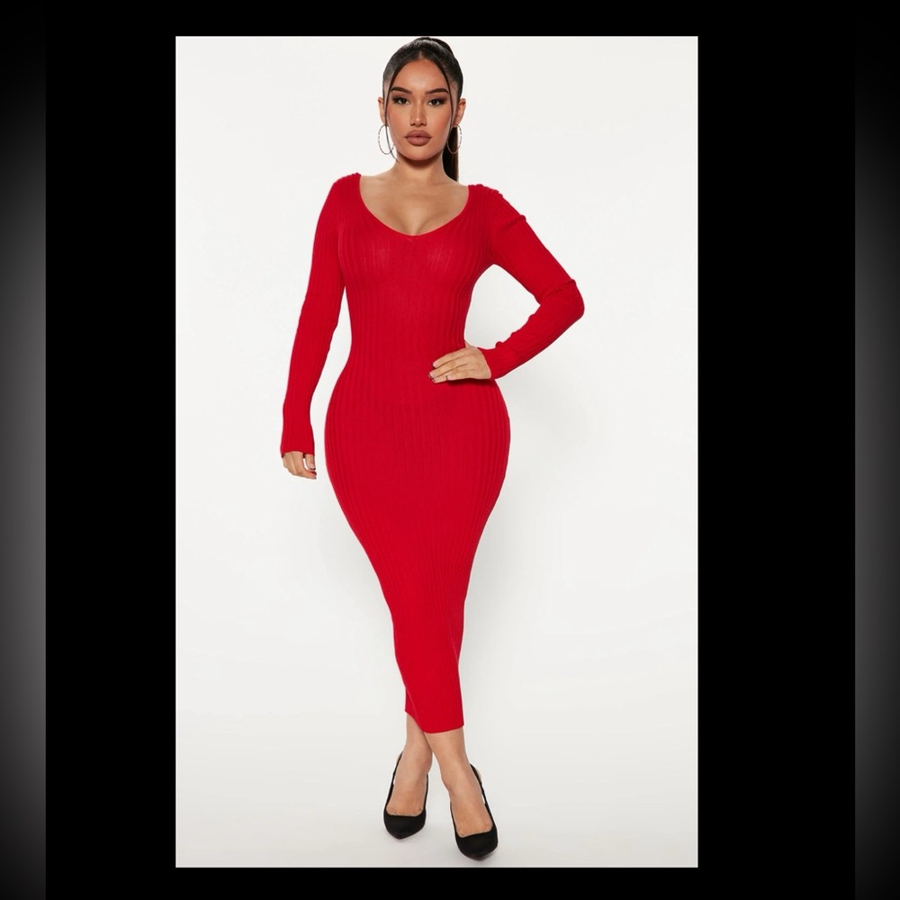 🆕🌸Fashion Nova Kallan Knit Maxi Dress🌸